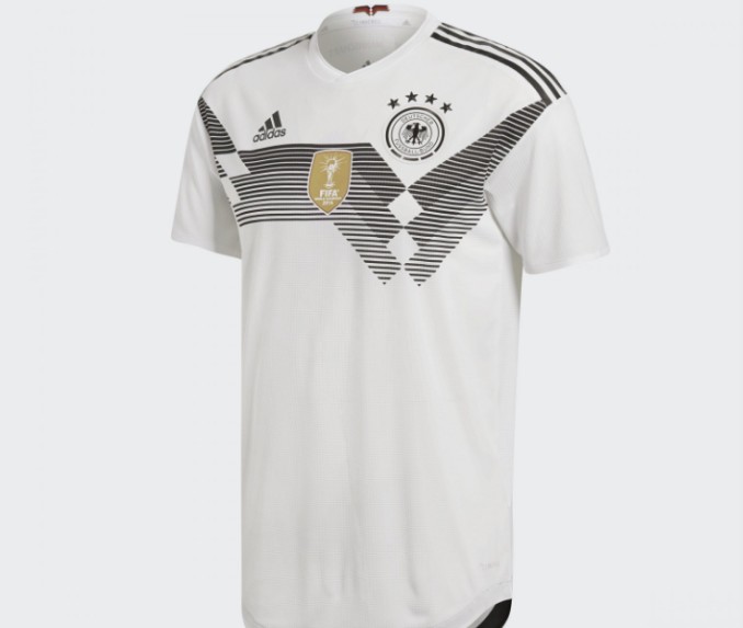 ワールドカップ18 個人的にカッコいいユニフォームデザインはコロンビア ドイツなど 意味を知れば日本代表も渋いよ 美容情報で笑顔になろう